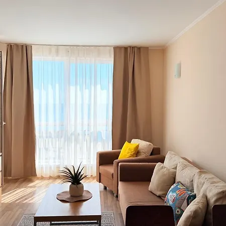 Beachfront - Sea & Pool Views - C205 Apartman *